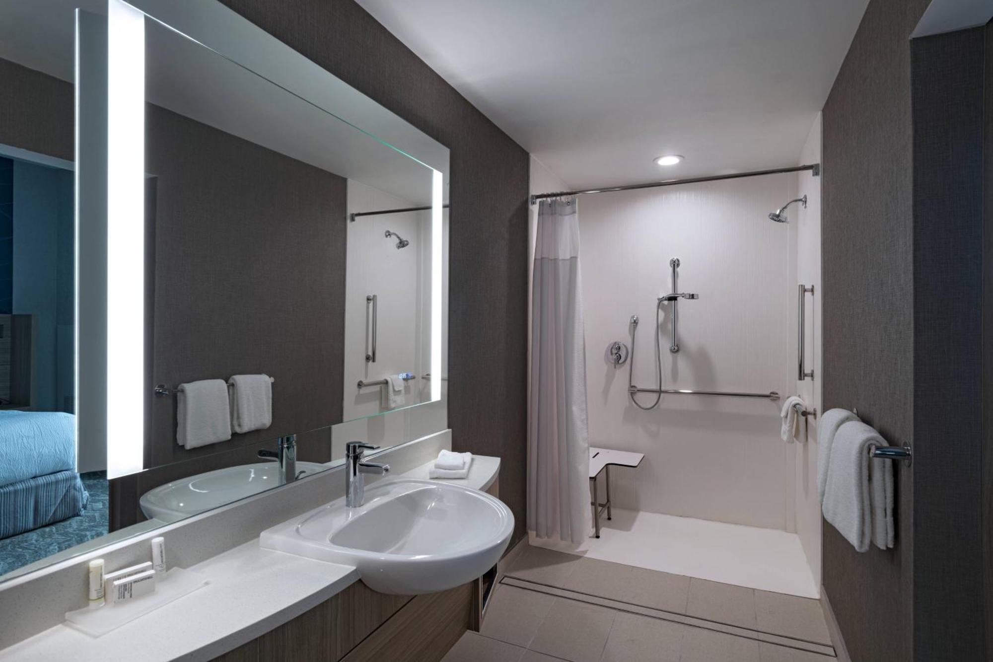 Springhill Suites Уако Екстериор снимка
